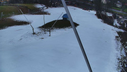 Spodní část sjezdovky skiareálu Karolinka