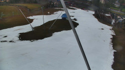 Spodní část sjezdovky skiareálu Karolinka