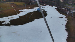 Spodní část sjezdovky skiareálu Karolinka