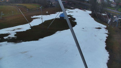 Spodní část sjezdovky skiareálu Karolinka