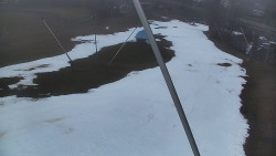 Spodní část sjezdovky skiareálu Karolinka