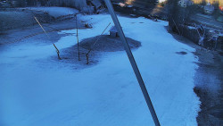 Spodní část sjezdovky skiareálu Karolinka