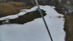 Spodní část sjezdovky skiareálu Karolinka