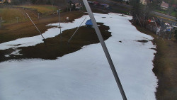 Spodní část sjezdovky skiareálu Karolinka