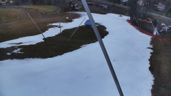 Spodní část sjezdovky skiareálu Karolinka