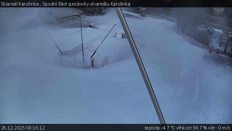 Skiareál Karolinka  - Spodní část sjezdovky skiareálu Karolinka - 26.12.2025 v 08:16
