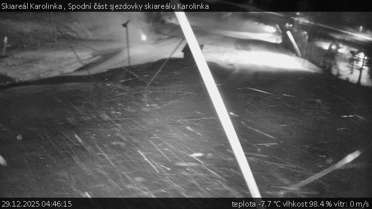 Skiareál Karolinka  - Spodní část sjezdovky skiareálu Karolinka - 29.12.2025 v 04:46