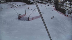 Spodní část sjezdovky skiareálu Karolinka