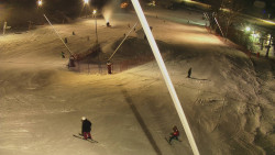 Spodní část sjezdovky skiareálu Karolinka