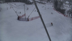 Spodní část sjezdovky skiareálu Karolinka