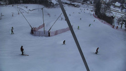 Spodní část sjezdovky skiareálu Karolinka