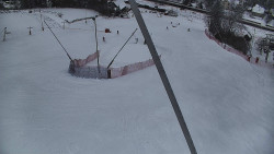 Spodní část sjezdovky skiareálu Karolinka