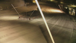 Spodní část sjezdovky skiareálu Karolinka