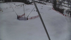 Spodní část sjezdovky skiareálu Karolinka