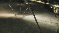 Spodní část sjezdovky skiareálu Karolinka