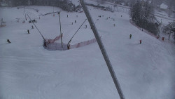 Spodní část sjezdovky skiareálu Karolinka