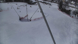 Spodní část sjezdovky skiareálu Karolinka