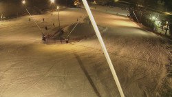 Spodní část sjezdovky skiareálu Karolinka