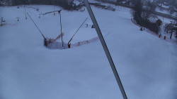 Spodní část sjezdovky skiareálu Karolinka