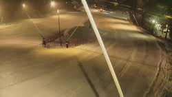 Spodní část sjezdovky skiareálu Karolinka