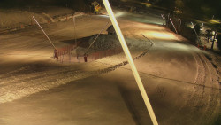 Spodní část sjezdovky skiareálu Karolinka