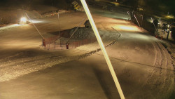 Spodní část sjezdovky skiareálu Karolinka