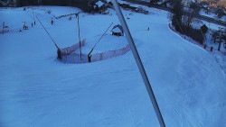 Spodní část sjezdovky skiareálu Karolinka