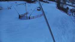 Spodní část sjezdovky skiareálu Karolinka