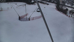 Spodní část sjezdovky skiareálu Karolinka