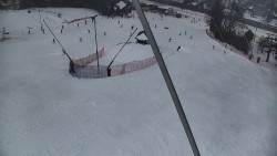 Spodní část sjezdovky skiareálu Karolinka