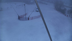 Spodní část sjezdovky skiareálu Karolinka