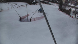 Spodní část sjezdovky skiareálu Karolinka
