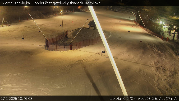 Skiareál Karolinka  - Spodní část sjezdovky skiareálu Karolinka - 27.1.2026 v 18:46