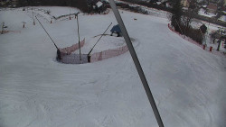 Spodní část sjezdovky skiareálu Karolinka