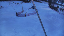 Spodní část sjezdovky skiareálu Karolinka