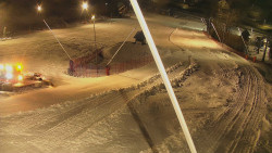 Spodní část sjezdovky skiareálu Karolinka