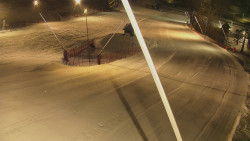 Spodní část sjezdovky skiareálu Karolinka