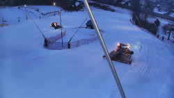 Spodní část sjezdovky skiareálu Karolinka