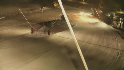 Spodní část sjezdovky skiareálu Karolinka