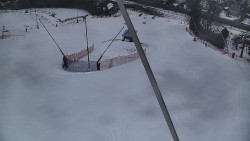 Spodní část sjezdovky skiareálu Karolinka