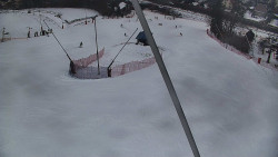 Spodní část sjezdovky skiareálu Karolinka