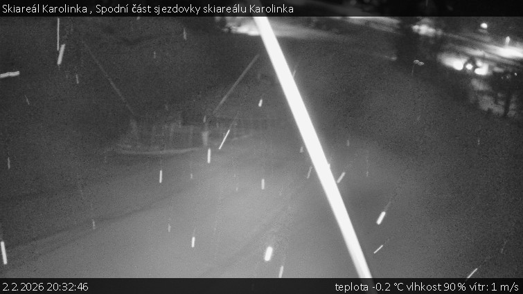 Skiareál Karolinka  - Spodní část sjezdovky skiareálu Karolinka - 2.2.2026 v 20:32