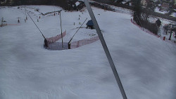 Spodní část sjezdovky skiareálu Karolinka