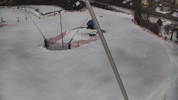 Spodní část sjezdovky skiareálu Karolinka