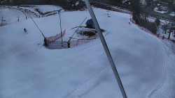 Spodní část sjezdovky skiareálu Karolinka