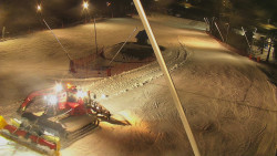 Spodní část sjezdovky skiareálu Karolinka