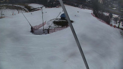 Spodní část sjezdovky skiareálu Karolinka