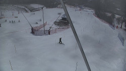 Spodní část sjezdovky skiareálu Karolinka