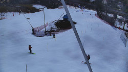 Spodní část sjezdovky skiareálu Karolinka