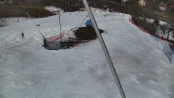 Spodní část sjezdovky skiareálu Karolinka